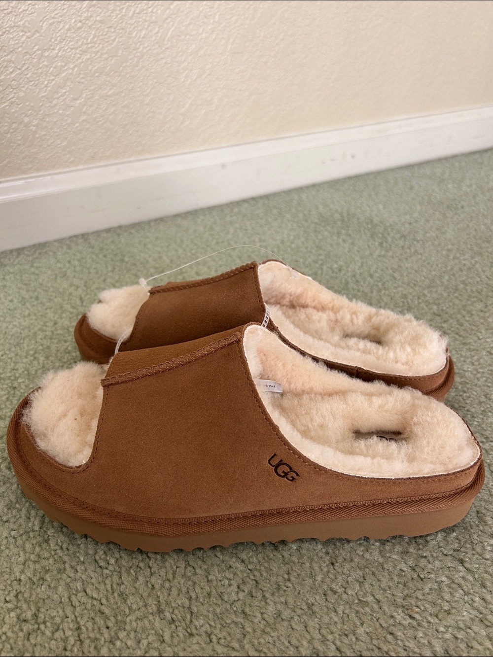 UGG Greenport Slide Sandal Women's Size 6
